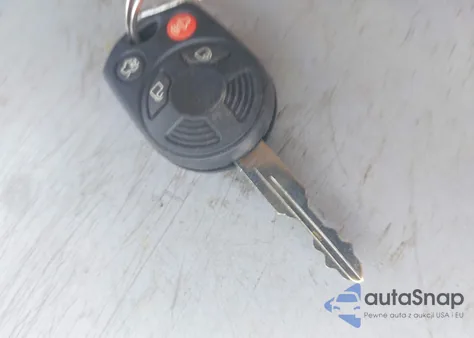 2012 Ford Fusion Se z USA, uszkodzony, nr VIN 3FAHP0HA1CR354227